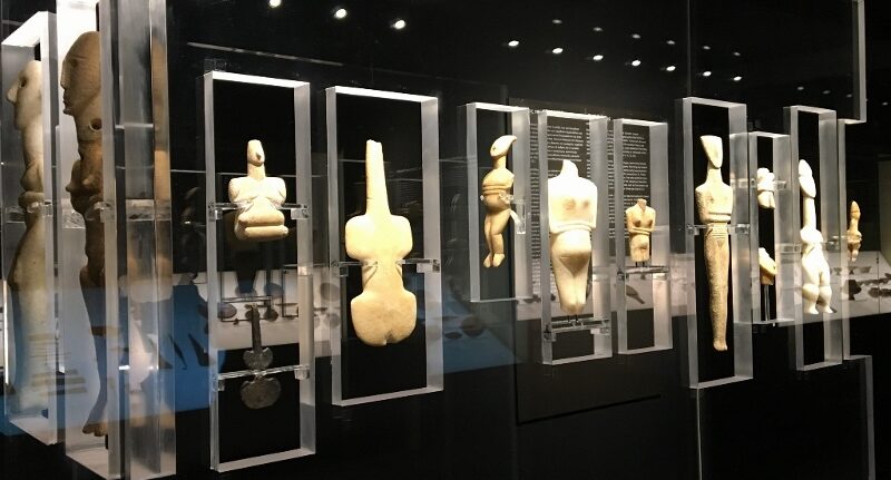 figurines - musée d art cycladique d'athènes