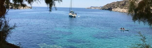 l'île de Sifnos dans les Cyclades, plage de Faros