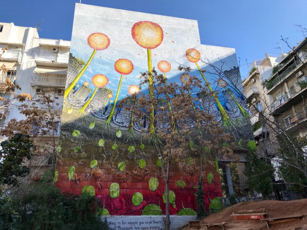 Le mur fait par Blue à Athènes, l'un des plus beaux graffitis de la capitale grecque