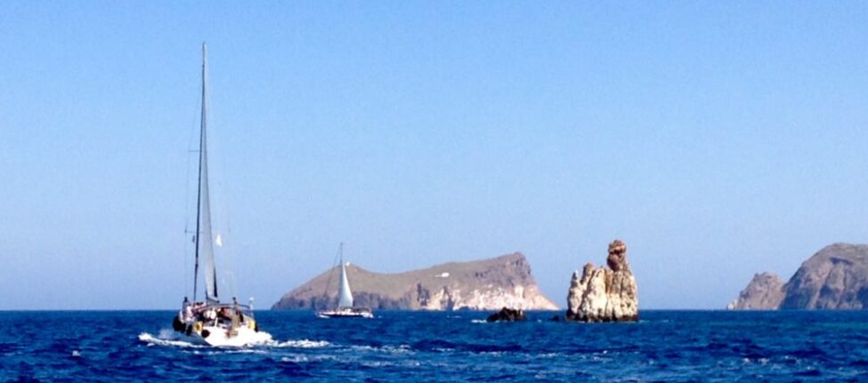 Excursion en bateau à Milos -Le tour de l'île de Milos en bateau