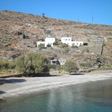 location de maison à Kythnos potamia