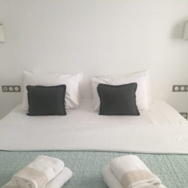 dormir à naxos hotels hebergements chambre d'hote pension studio maison
