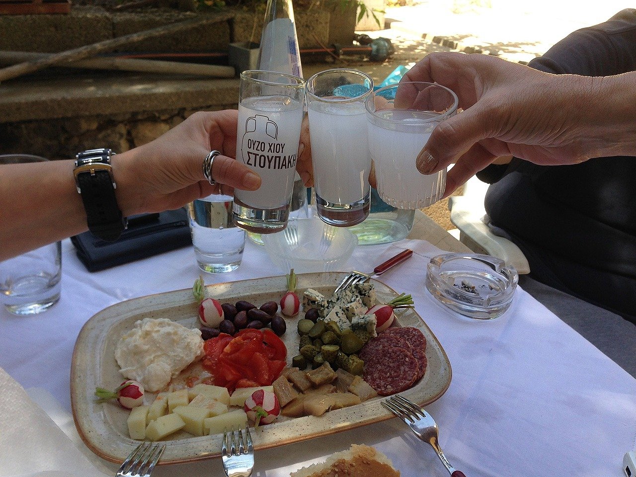 Ouzo que boire en grèce : alcools grecs vins grecs typiques