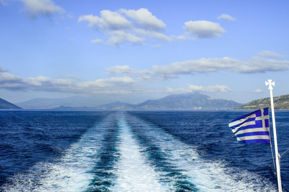 prendre un ferry pour la crète - quelle compagnie de ferry crete - anek minoan line - ferry ou avion pour aller en crete