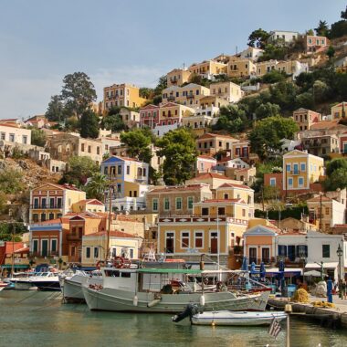 l'île de symi en grèce - rhodes symi - comment aller à symi - symi dodécanèse