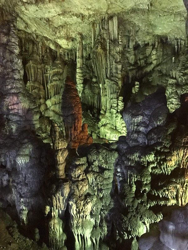 Grotte de Psychro en Crète : où Zeus serait né