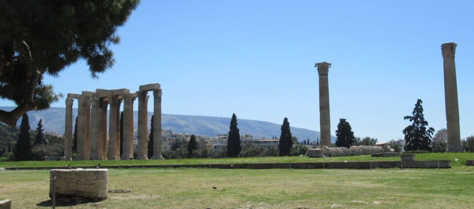 Temple de Zeus à Athènes : dieu des dieux grecs