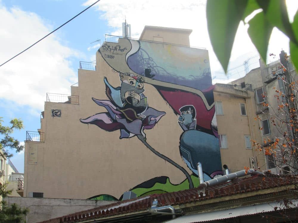 Street art place Iroon à Athènes