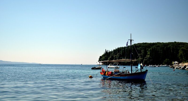faire du bateau à Corfou Grèce voilier, croisière, bateau sans permis