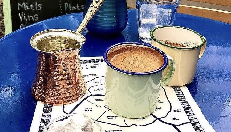 Se faire un café grec à Paris