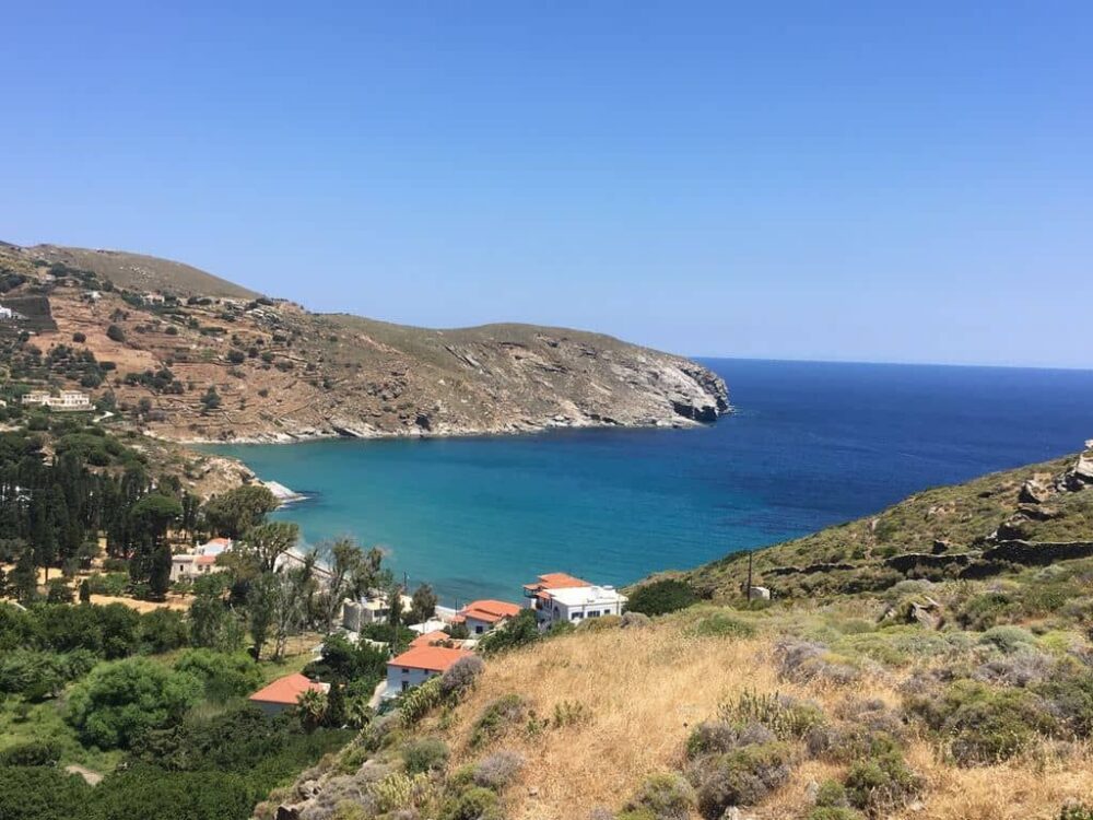 Andros : île verte et mer bleue