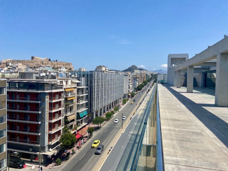 Vue depuis le rooftop du musée d'art contemporain d'Athènes