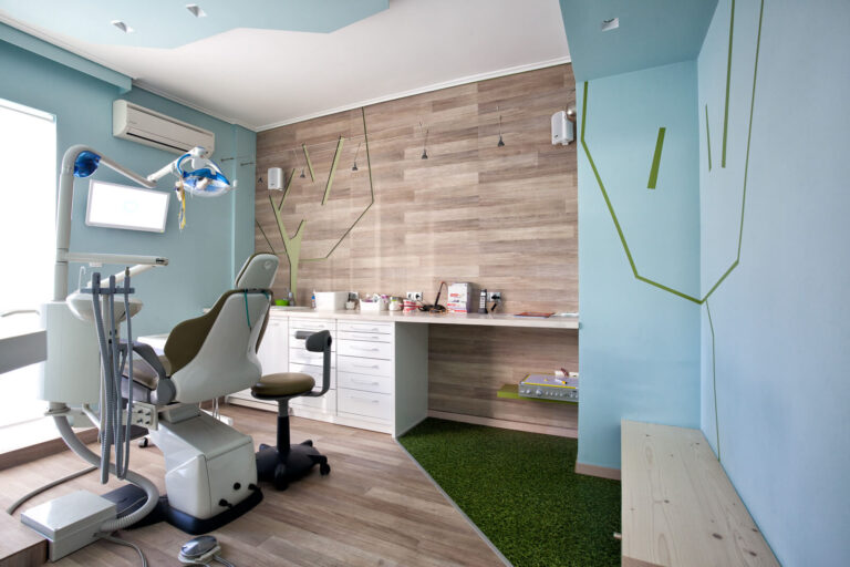 Image de l'annonce One Tooth, dentistes pour enfants et adultes près d'Athènes numéro : 89147