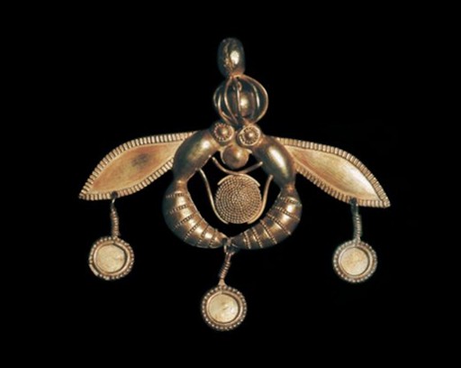 Pendentif aux abeilles Bijou en or de l'époque minoenne 