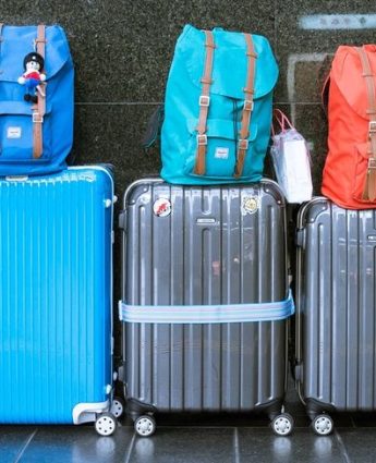 valise et sac à dos, consignes à bagages