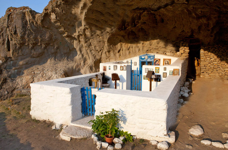Panagia Kakavotissia, église sans toit à Lemnos en Grèce