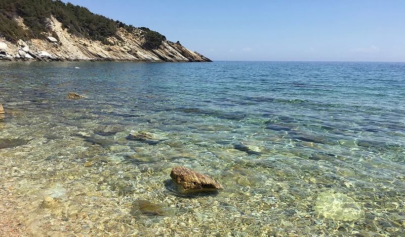 plage de Thassos Thasos , île de l’Égée du Nord en Grèce