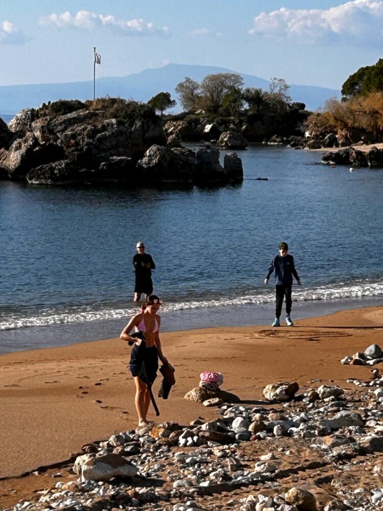 Baignade en hiver autour d'Athènes